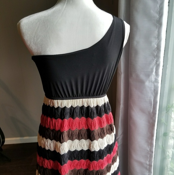 One shoulder Judith March crochet dress - Picture 6 of 7